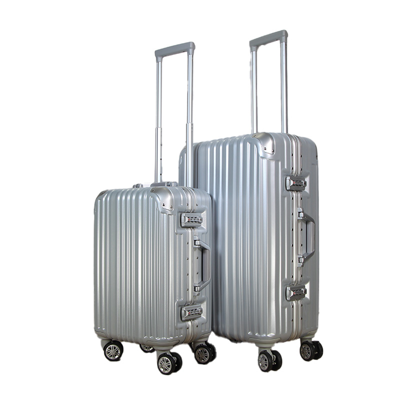 best zipperless carry on luggage