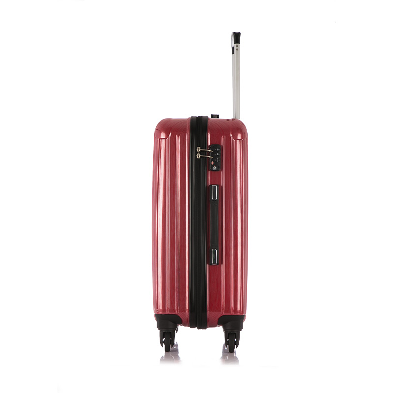 TSA-approved 4-wheel spinner luggage