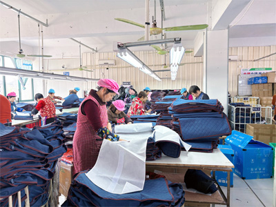 Por que as quantidades mínimas de encomenda são importantes na fabricação de malas: a lógica estratégica por trás da produção escalável.